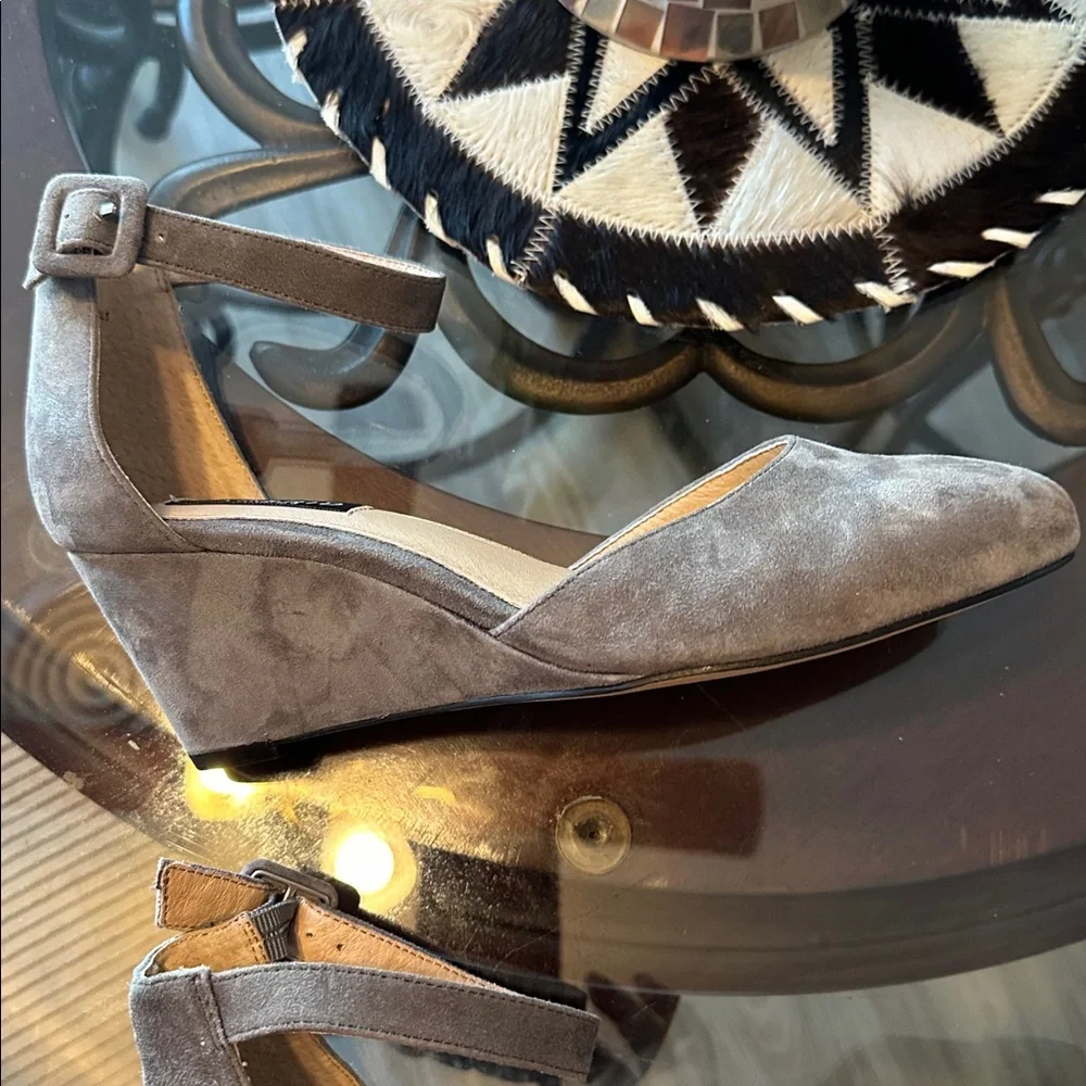 Torrid Grey/Taupe Suede Ankle Strap Wedges - Picture 6 of 8
